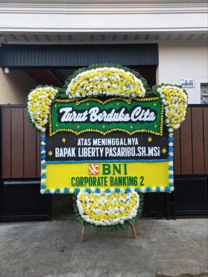 Papan Bunga Duka di Tarutung Baru